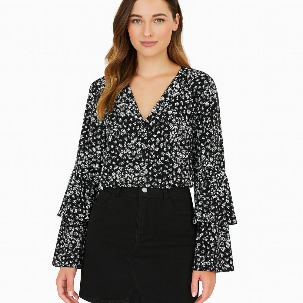 Intimately Free People Black Floral Lace Bodysuit – Size XS